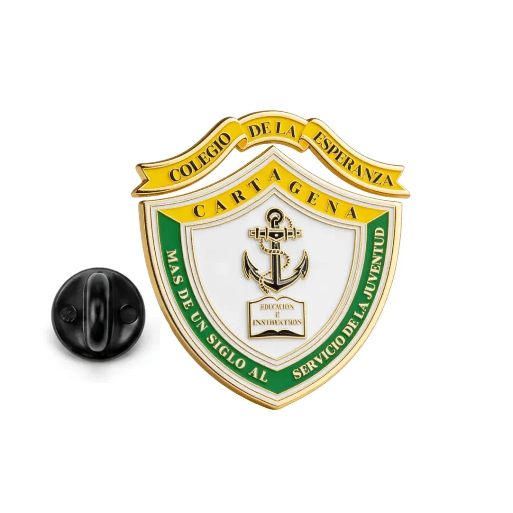 pines-de-grado-colegio-escudo-relieve-dorado-diseñadores-profesionales
